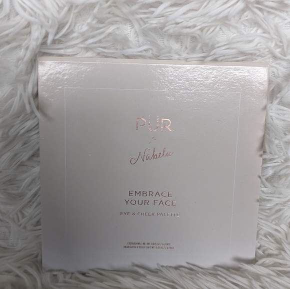 Pur x Nabela Face and Eye Palette - Picture 2 of 2